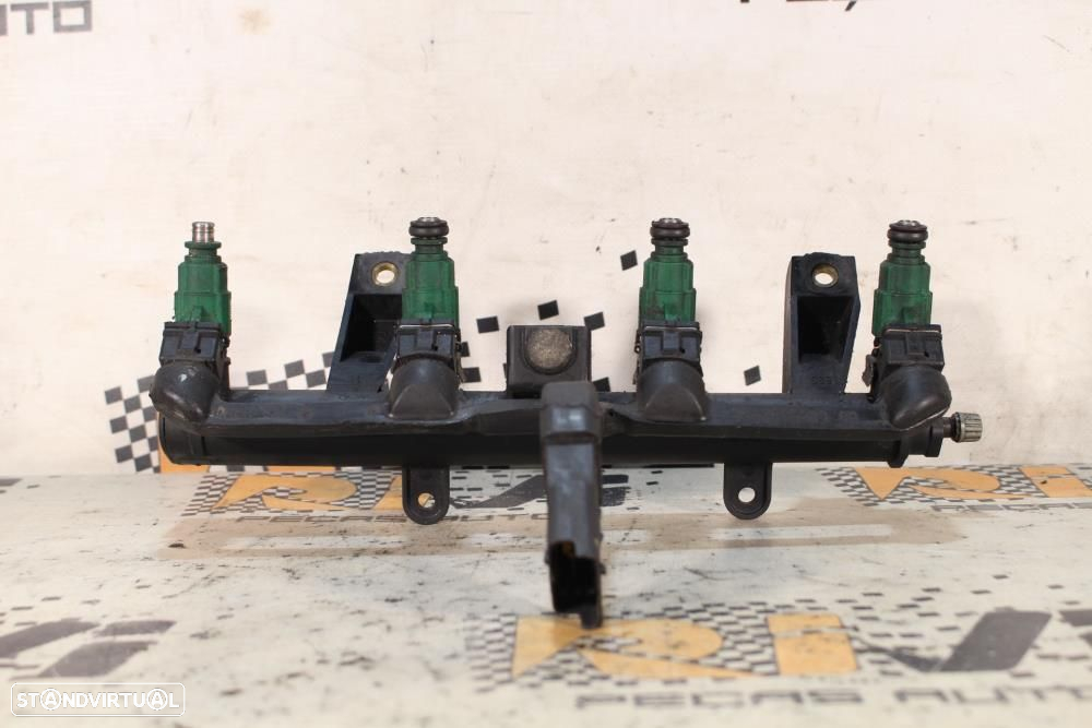 Régua / Rail De Injeção Peugeot 206 Hatchback (2A/C)  9638128080 / 028 - 3
