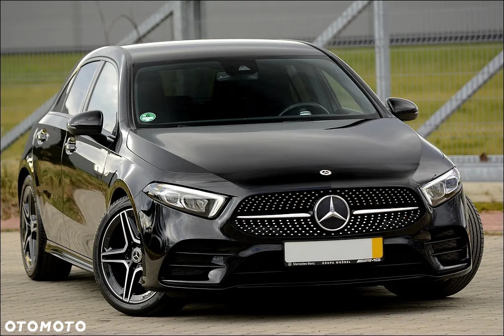 Mercedes-Benz Klasa A 180 AMG Line 7G-DCT - 2