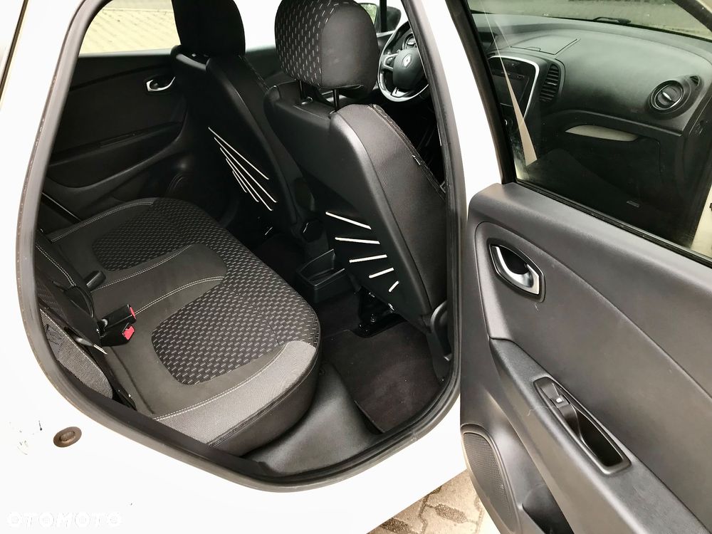 Renault Captur - 19
