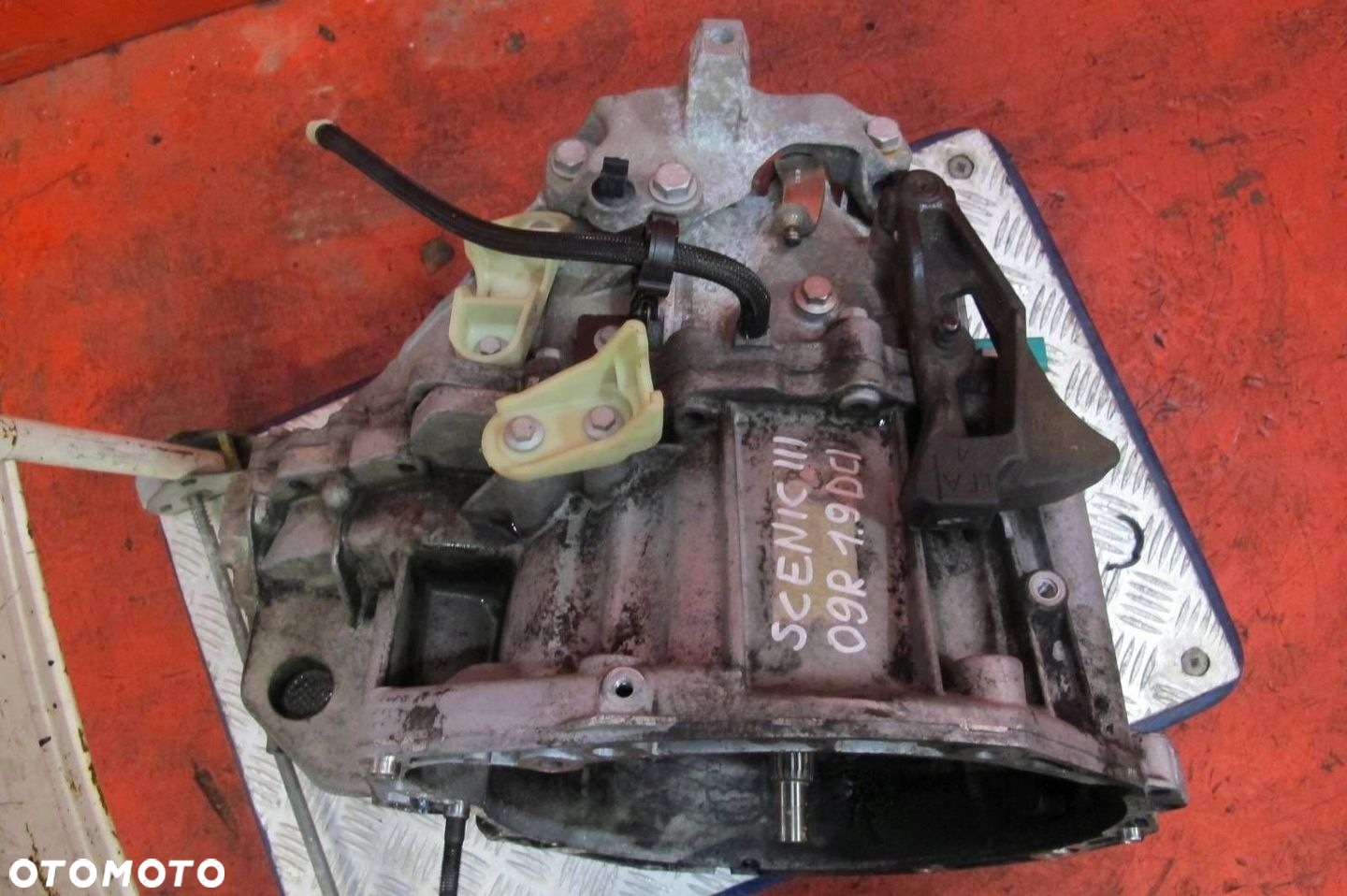 RENAULT SCENIC III 3 1.9 DCI F9Q872 SKRZYNIA BIEGÓW ND4004 6-KA - 2