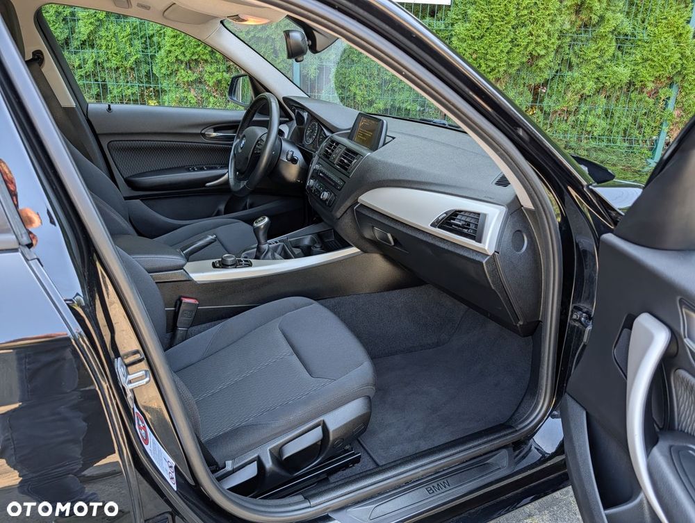 BMW Seria 1 114i Sport Line - 19