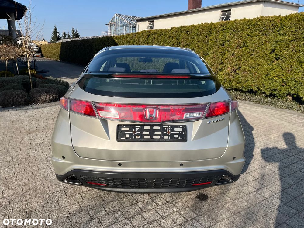 Honda Civic 1.8i-VTEC Comfort - 8