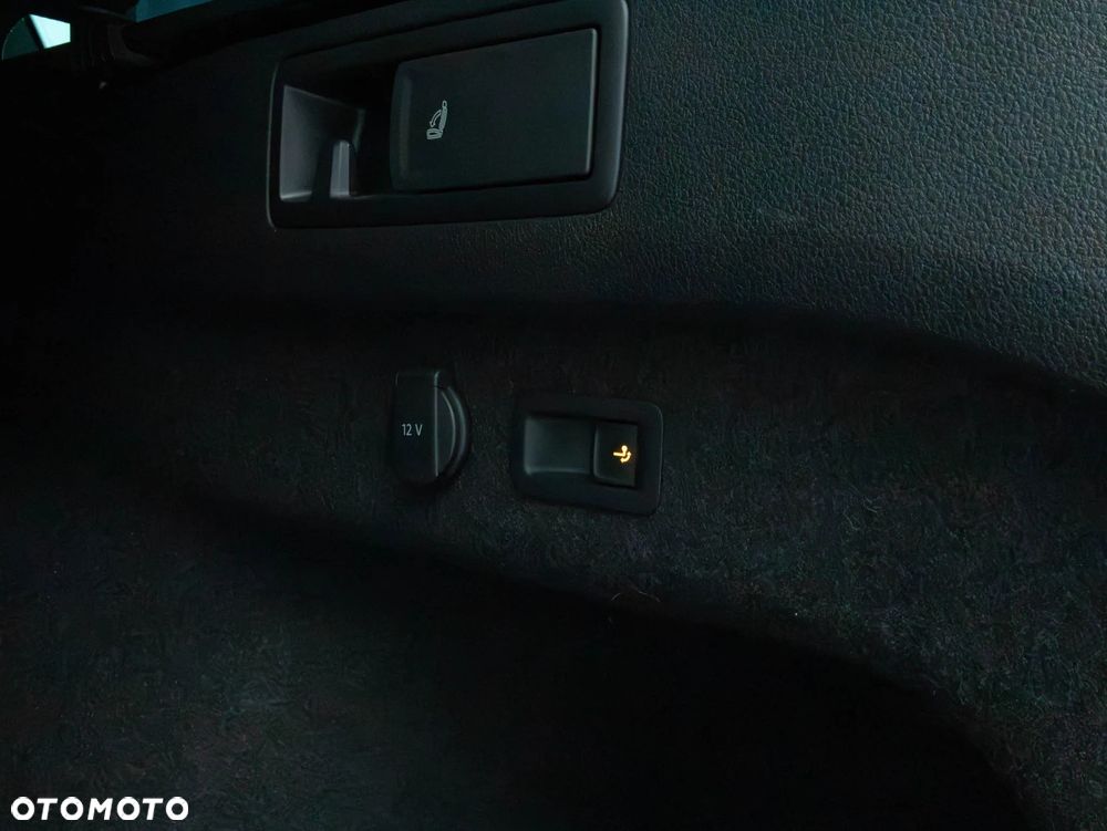 Volkswagen Passat Alltrack - 39