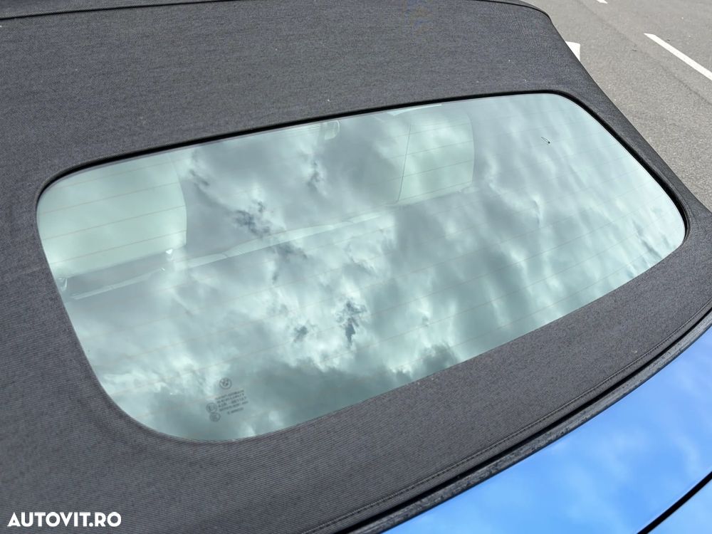 BMW Seria 2 220i AT M Sport - 30