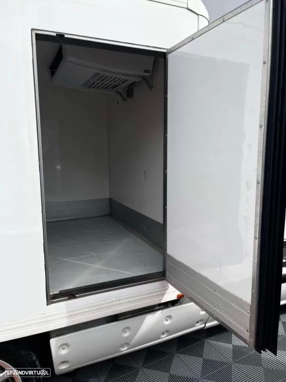 Fiat doblo 1.6 d contentor frigorifico ( frio parque ) - 9