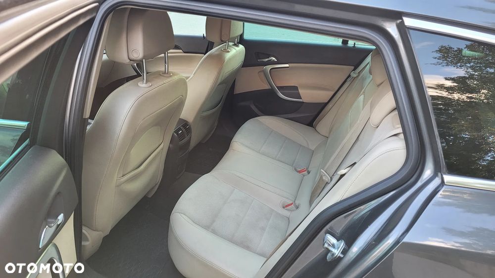 Opel Insignia 2.0 CDTI Cosmo - 8