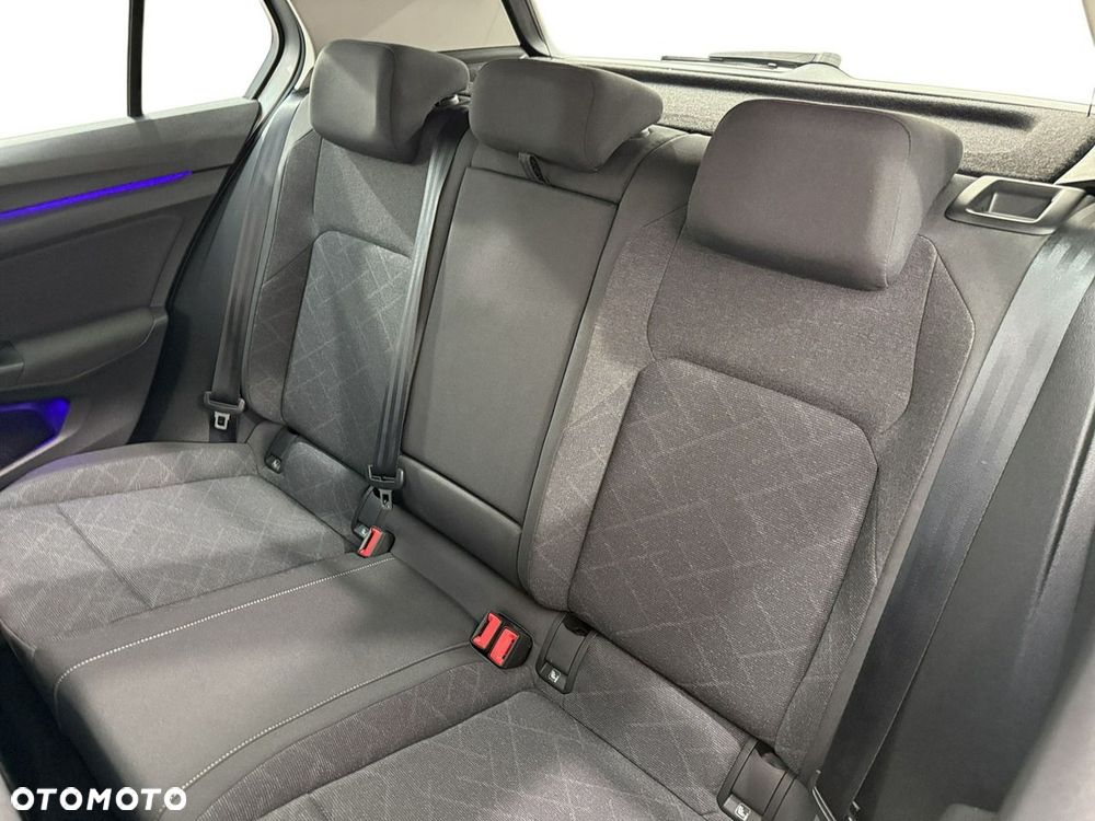 Volkswagen Golf 2.0 TDI Life - 12