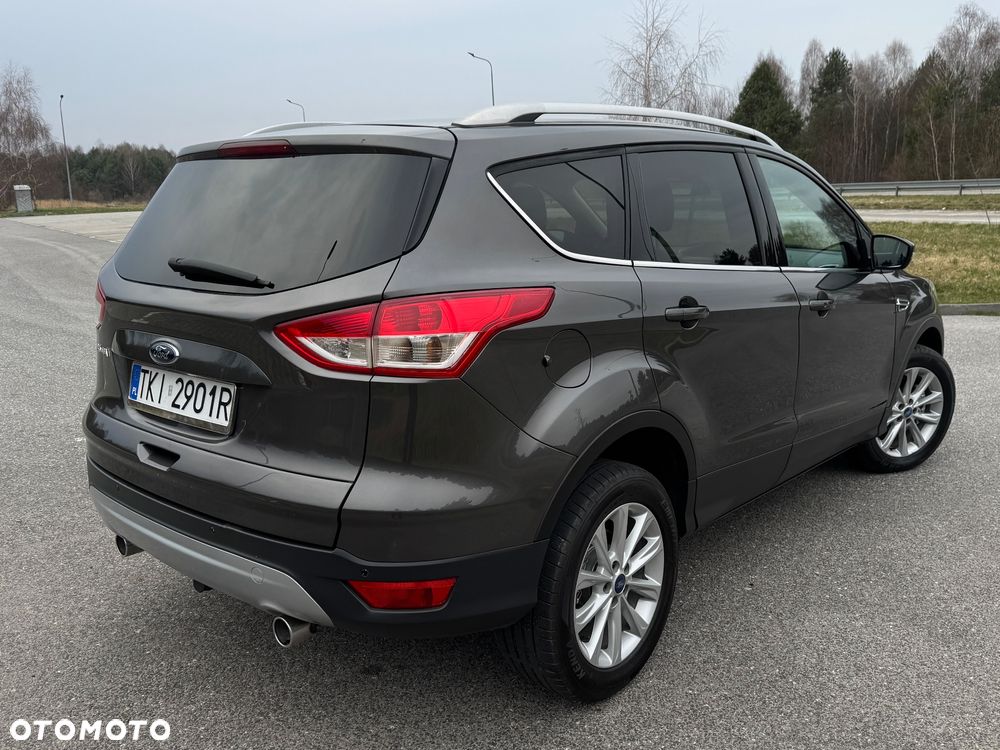 Ford Kuga 2.0 TDCi 4x4 Titanium - 4