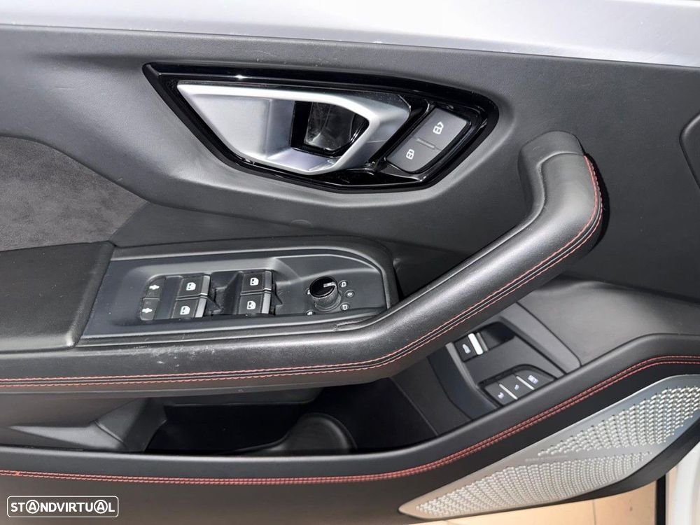 Lamborghini Urus 4.0 V8 - 14