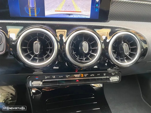 Mercedes-Benz A 250 e - 21
