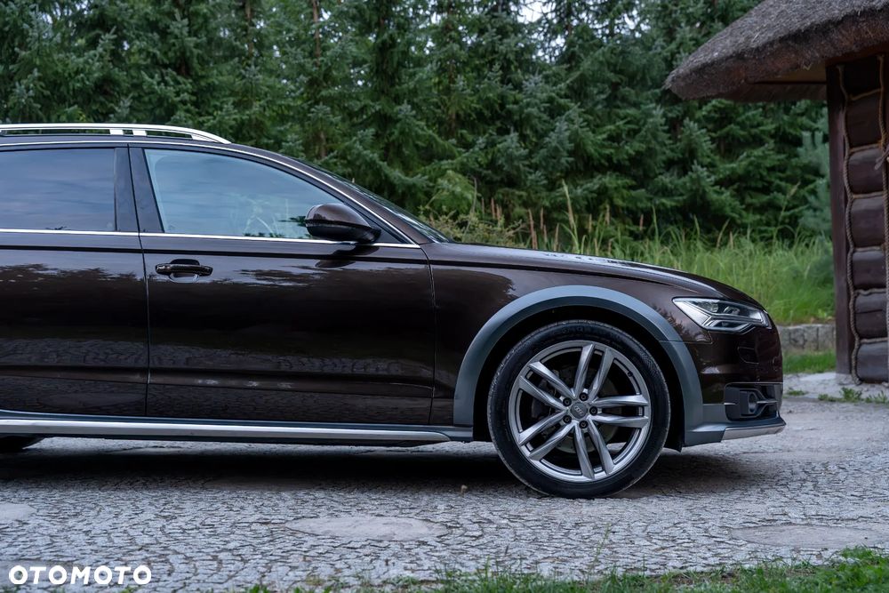 Audi A6 Allroad - 17