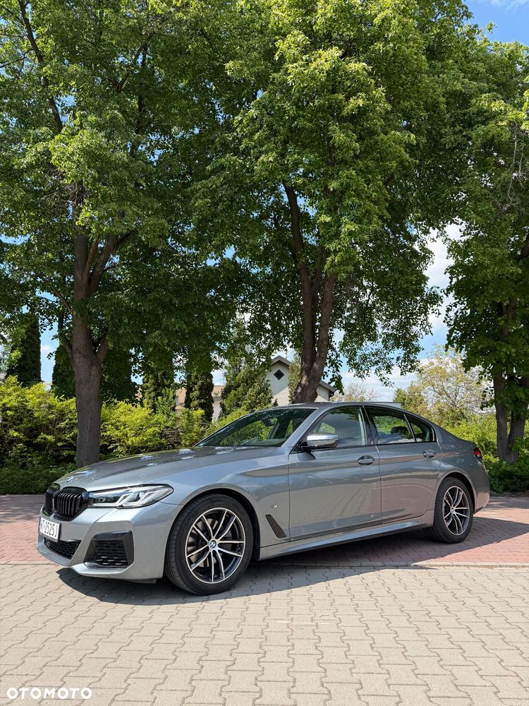 BMW Seria 5 520d xDrive mHEV M Sport sport - 2