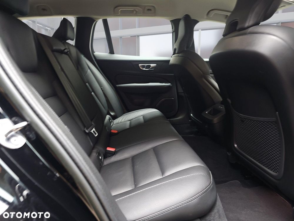 Volvo V60 - 12