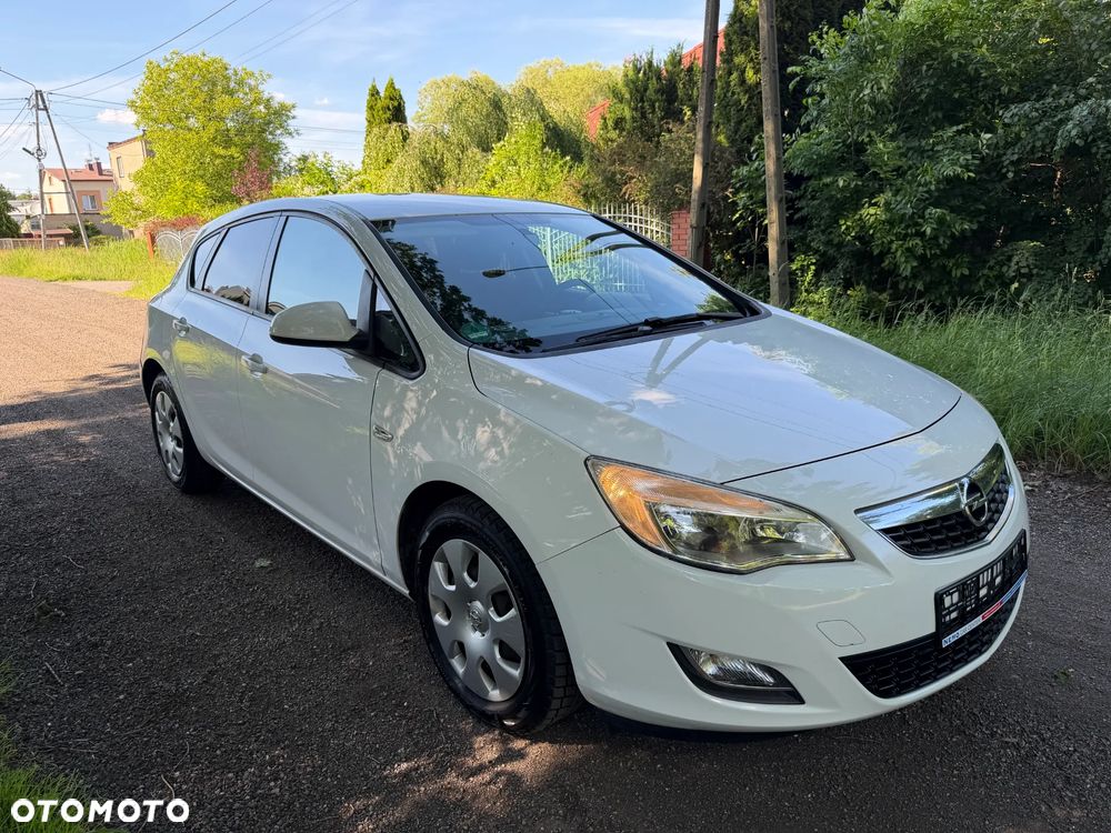 Opel Astra 1.6 ecoFLEX Start/Stop - 6