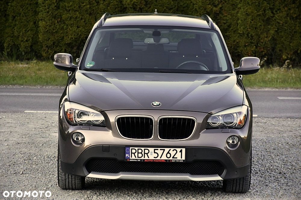 BMW X1 sDrive18d xLine - 15