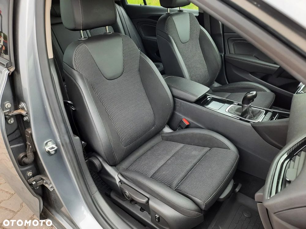 Opel Insignia 2.0 CDTI Sports Tourer ecoFLEXStart/Stop - 25