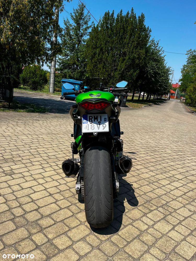 Kawasaki Ninja 1000 SX - 9