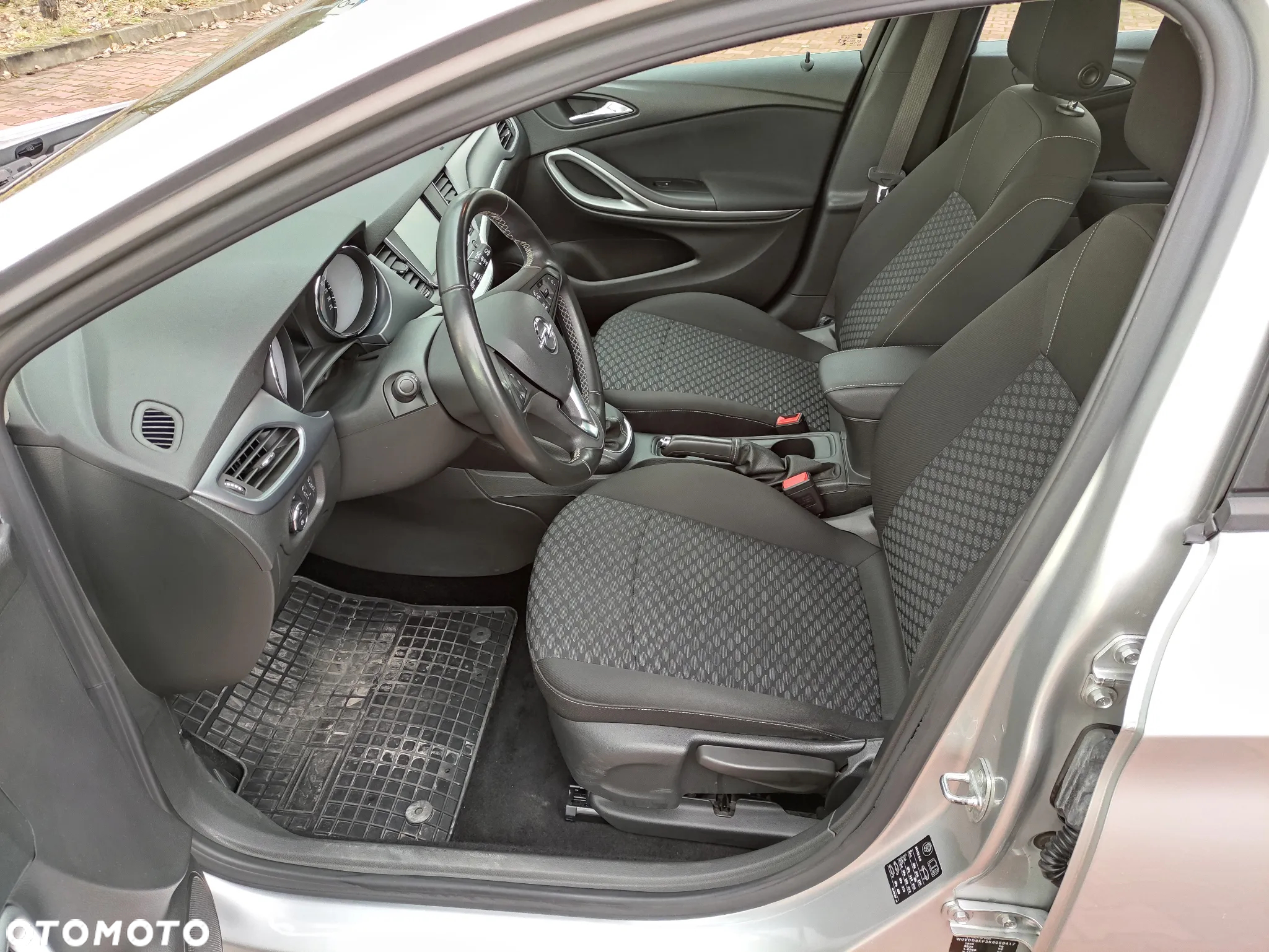 Opel Astra V 1.6 CDTI Enjoy S&S - 13
