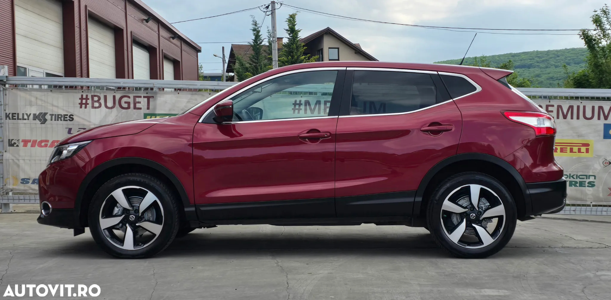 Nissan Qashqai 1.6 DCI ALL-MODE 4x4i N-Connecta - 17