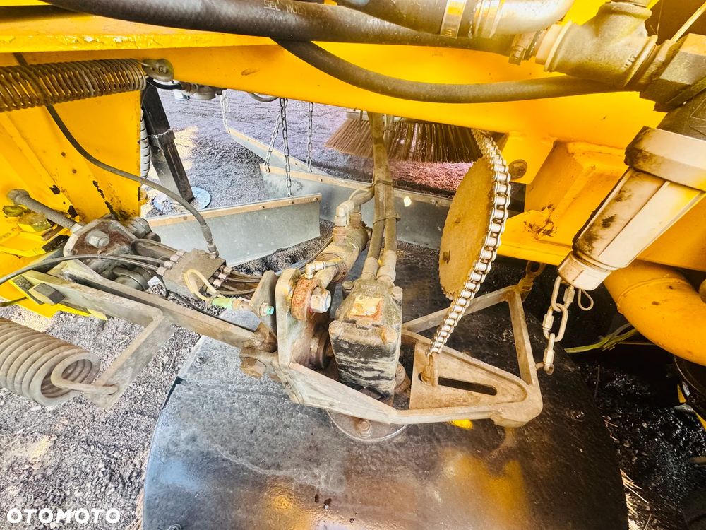 Inny BROODSON Scandia zamiatarka 2013r - 10