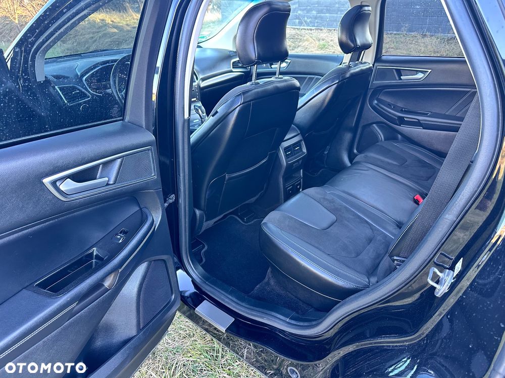 Ford Edge 2.0 TDCi Bi-Turbo 4x4 ST-LINE - 12