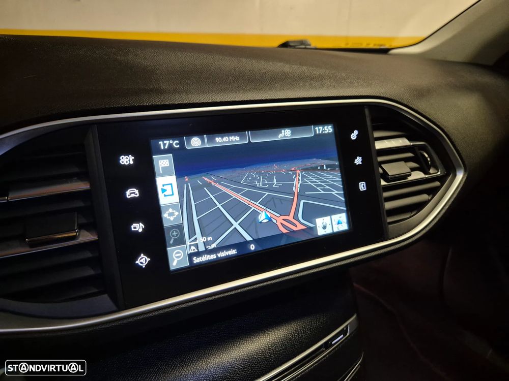 Peugeot 308 SW 1.6 e-HDi Allure - 18