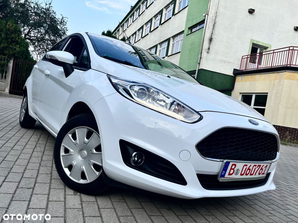 Ford Fiesta 1.25 Champions Edition - 4