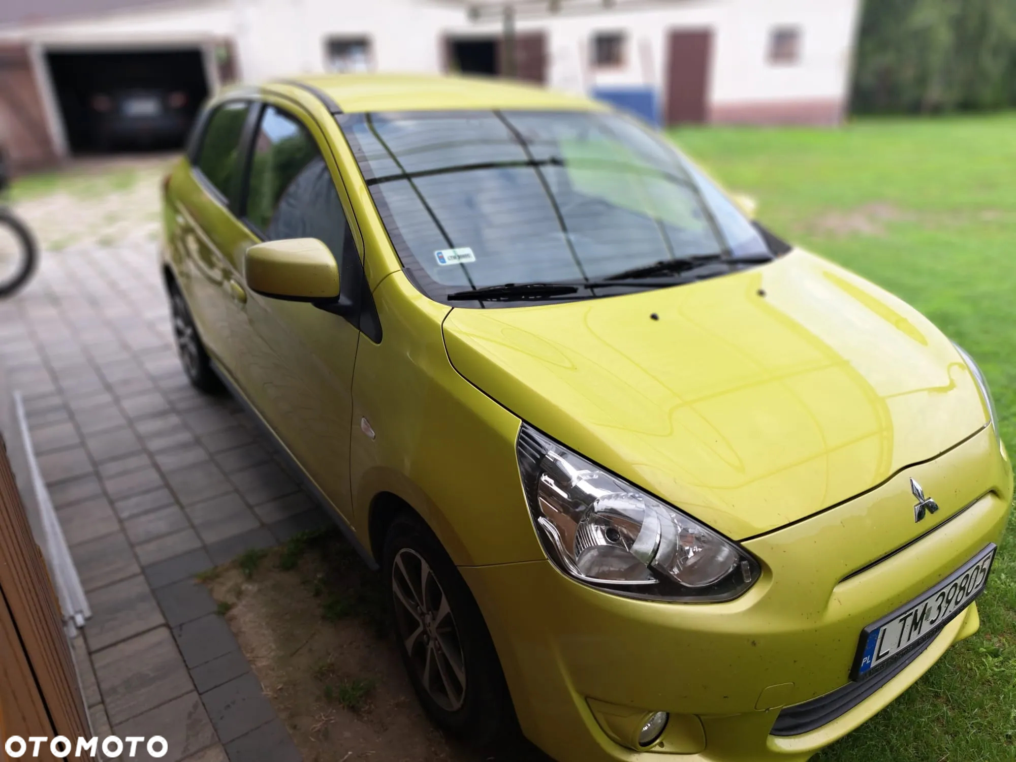 Mitsubishi Space Star 1.2 Intense - 10