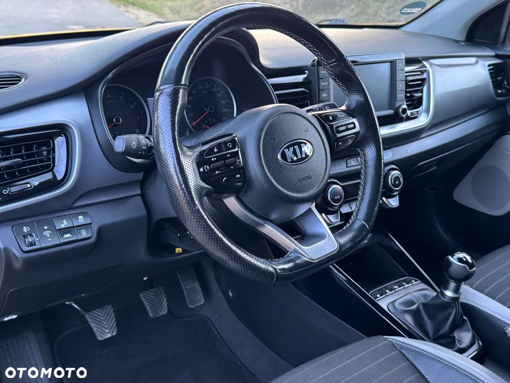 Kia Stonic 1.2 Dream-Team Edition - 31