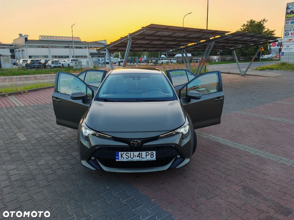 Toyota Corolla - 10