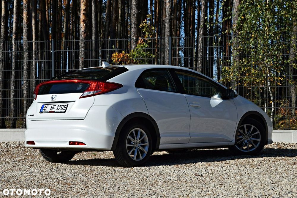 Honda Civic 1.4 i-VTEC Elegance - 22