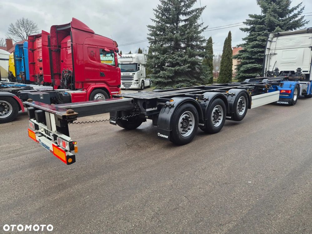 Krone Podkontenerowa - 24