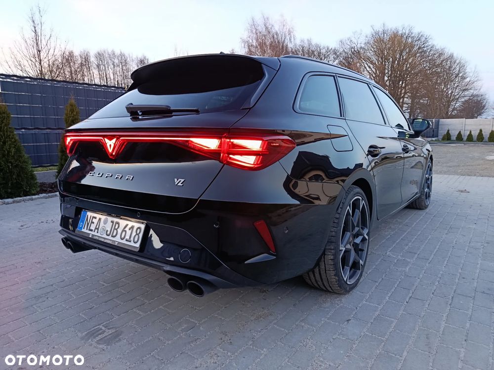 Cupra Leon Sportstourer 2.0 TSI 4Drive VZ DSG - 4