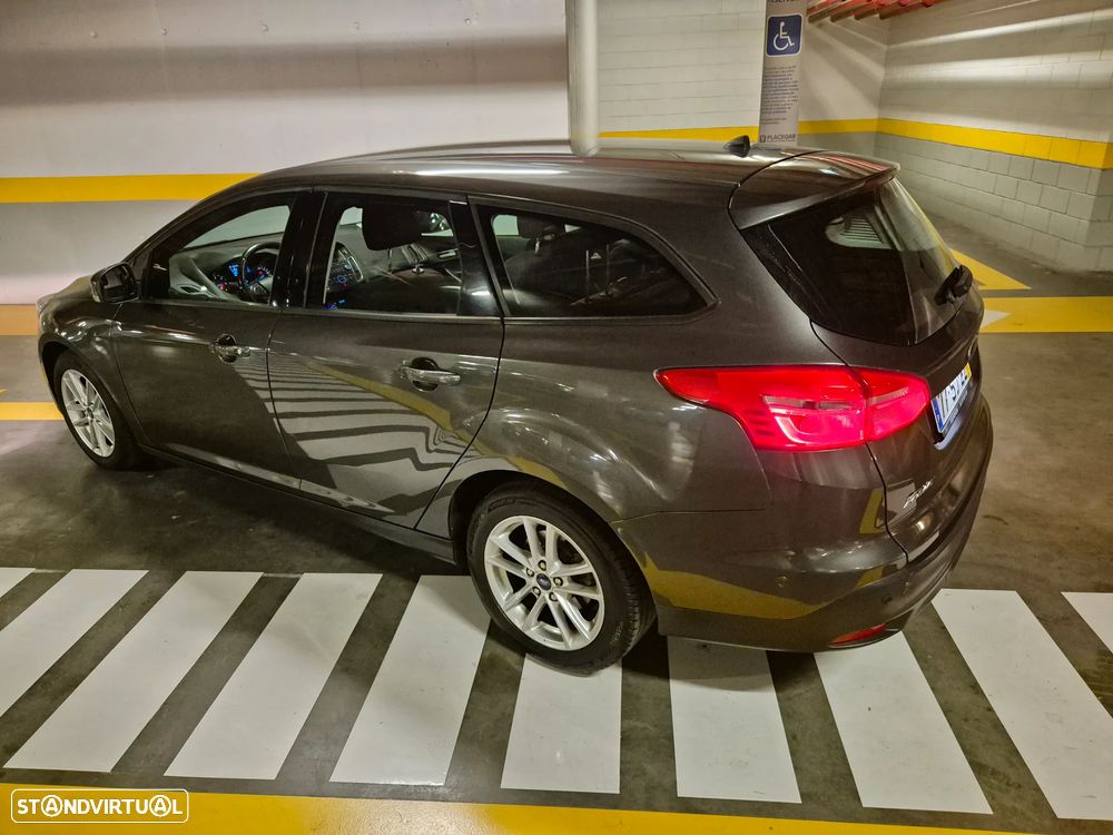 Ford Focus SW 1.5 TDCi Trend+ - 23