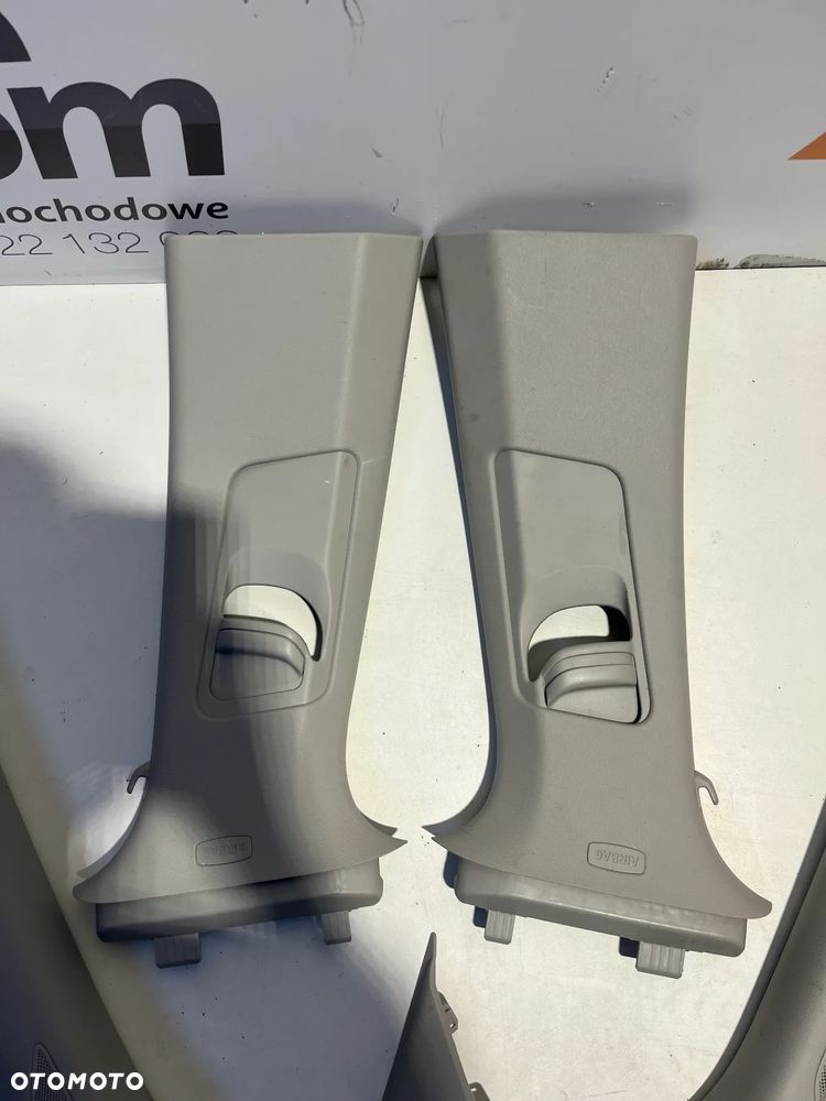 WYPOSAZENIE WNETRZA POSZYCIE SŁUPKA B PRAWA/LEWA GÓRNA SKODA OCTAVIA IV 5E3867282  5E3867234B,5E3867233B,5E3868312,5E7867246,5E7867287,5E7867288, - 2