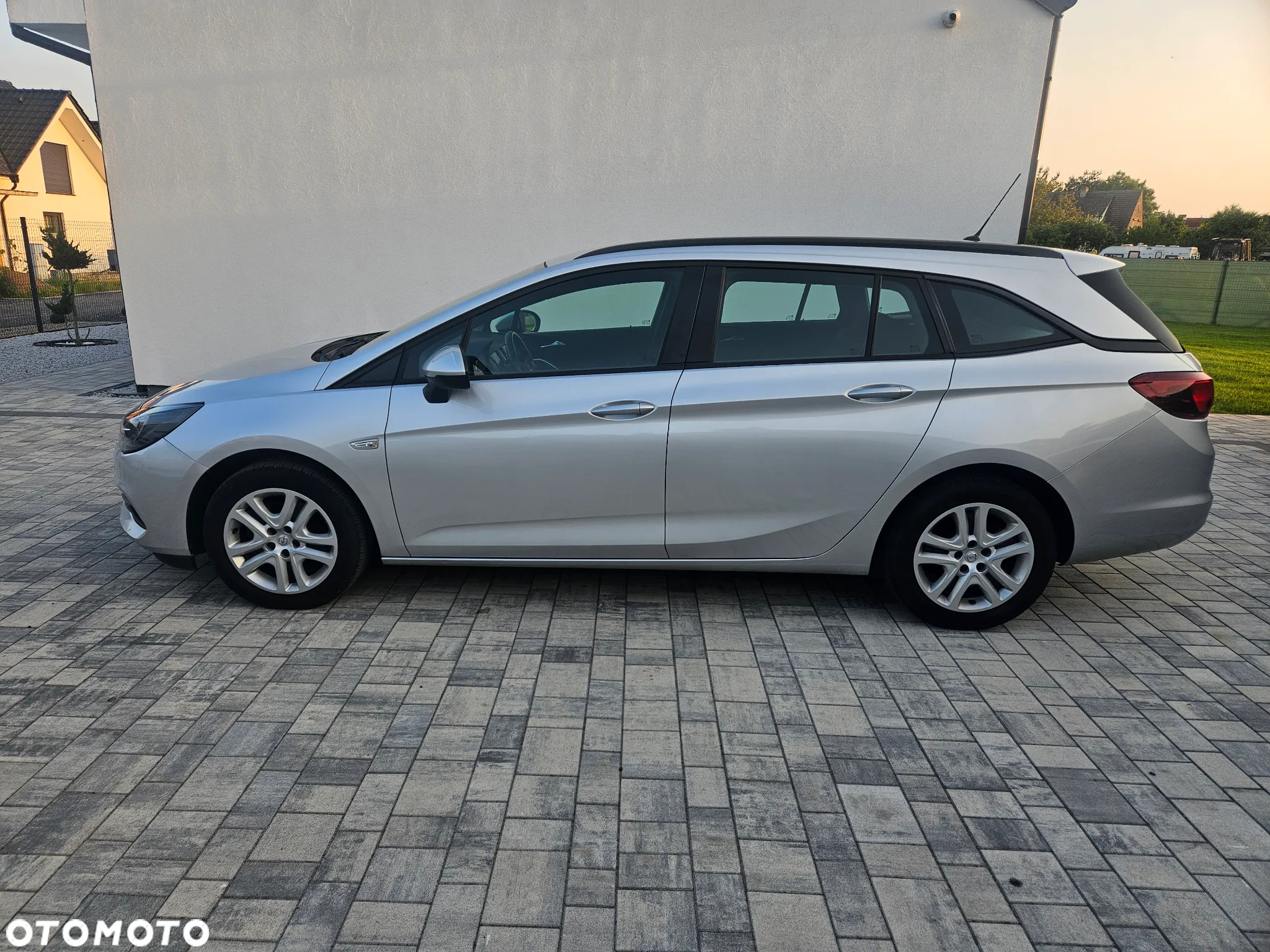 Opel Astra V 1.5 CDTI Edition S&S - 3