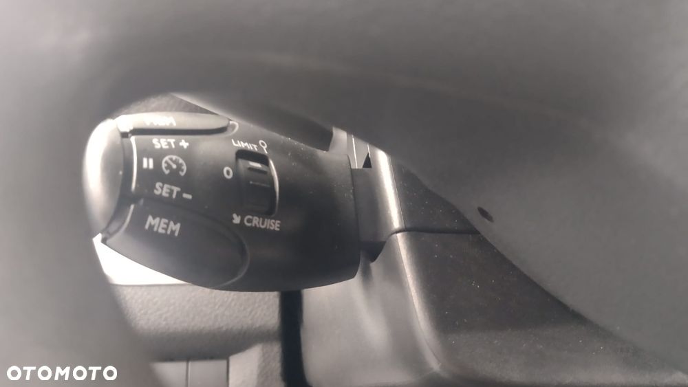 Fiat SCUDO furgon Lounge MAXI 2.0 145KM ASO 3-msc - 21