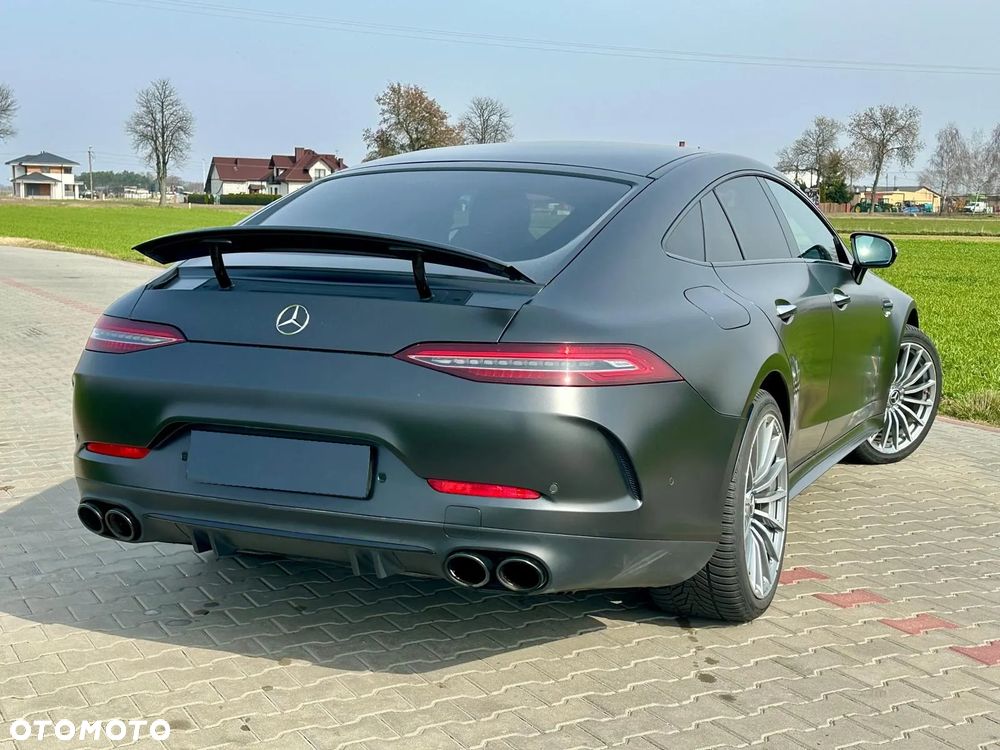 Mercedes-Benz AMG GT 43 4-Matic+ - 9