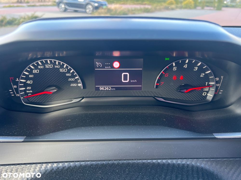 Peugeot 208 1.5 BlueHDi Allure Pack S&S - 13