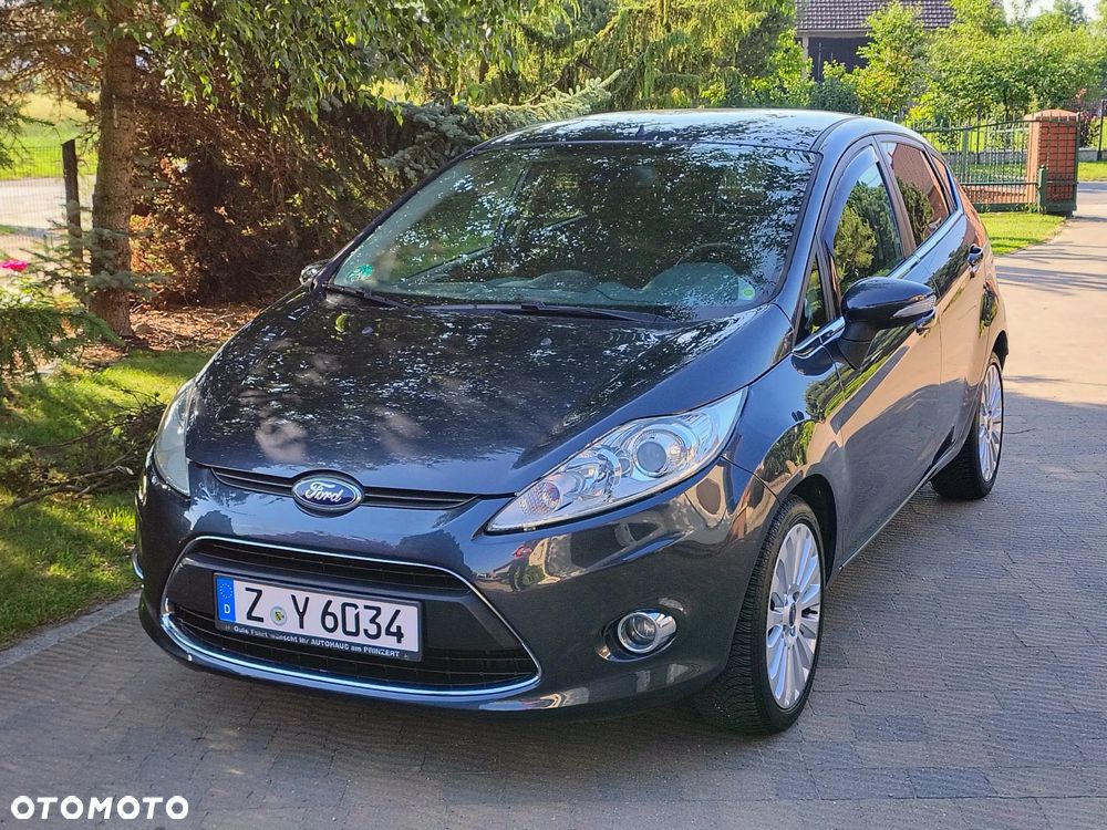 Ford Fiesta 1.25 Titanium - 24