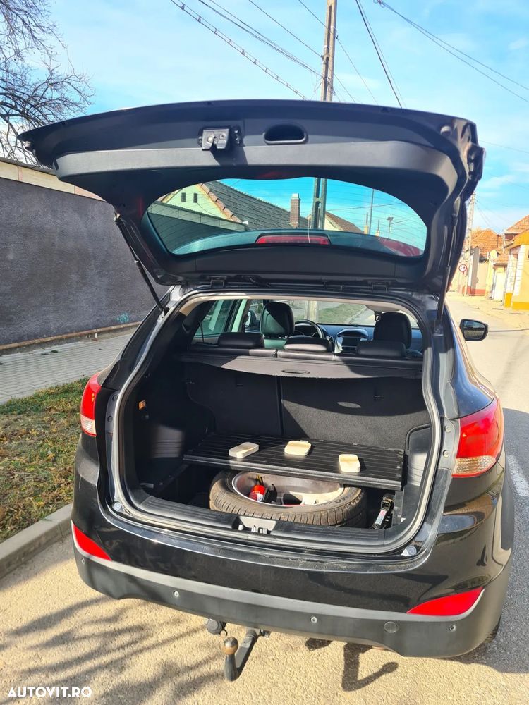Hyundai ix35 2.0 CRDI 4WD Comfort - 29