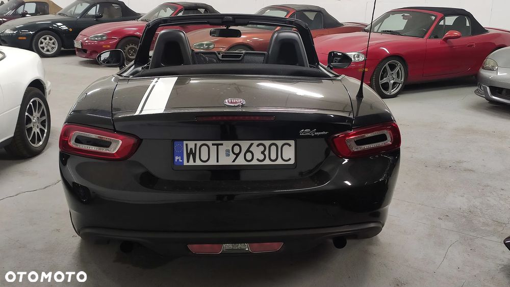 Fiat 124 Spider 1.4 MultiAir Turbo - 21