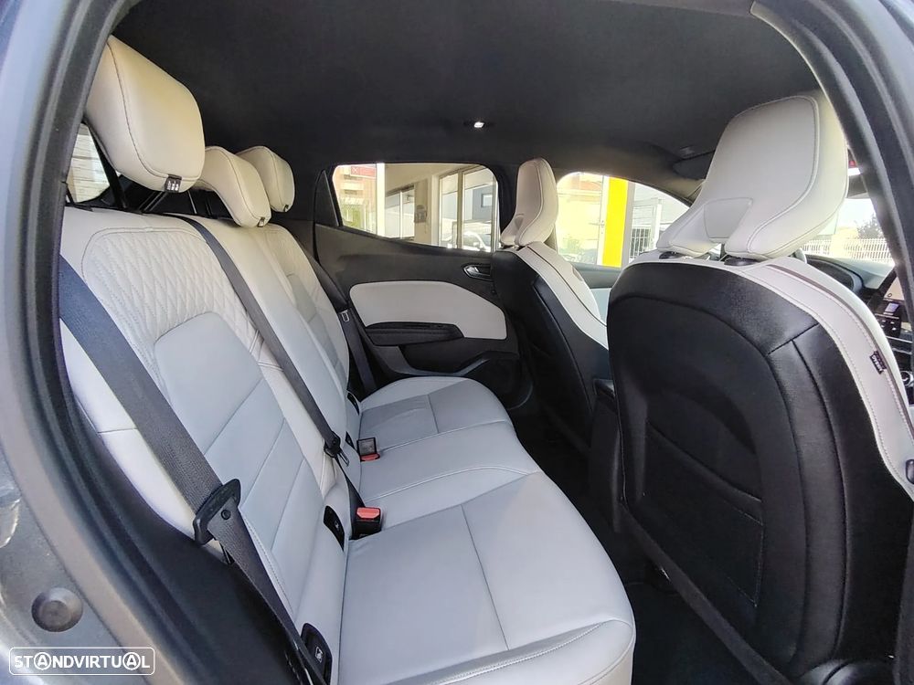 Renault Clio 1.6 E-Tech Initiale Paris - 34