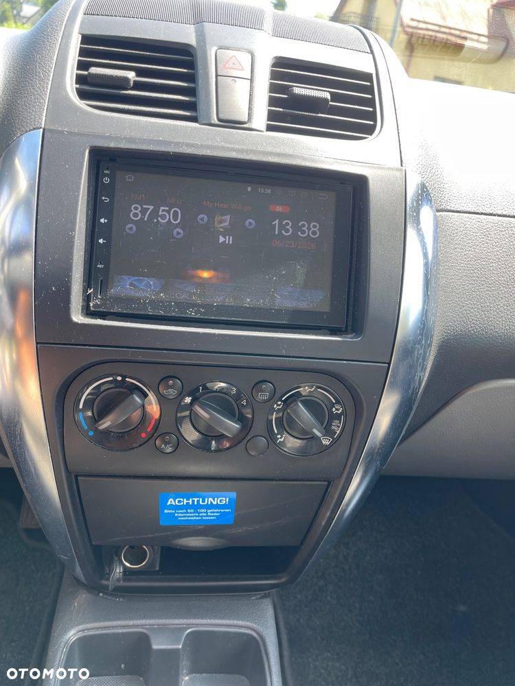 Suzuki SX4 - 13