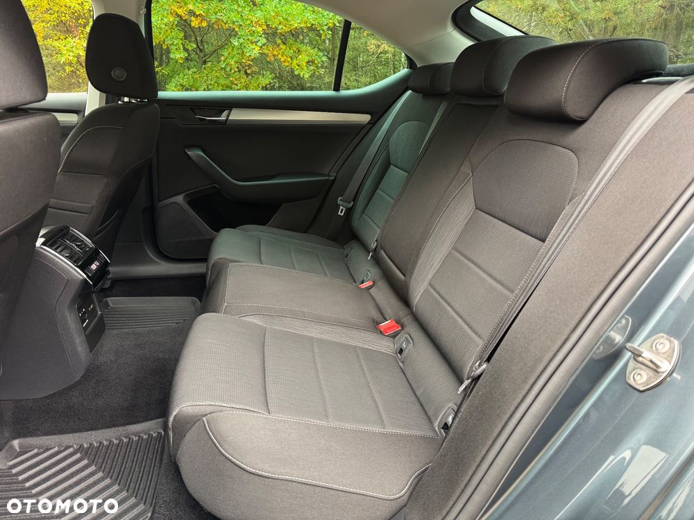 Skoda Superb 1.6 TDI Ambition - 18