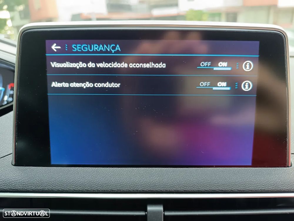 Peugeot 3008 1.2 PureTech Allure EAT8 - 48