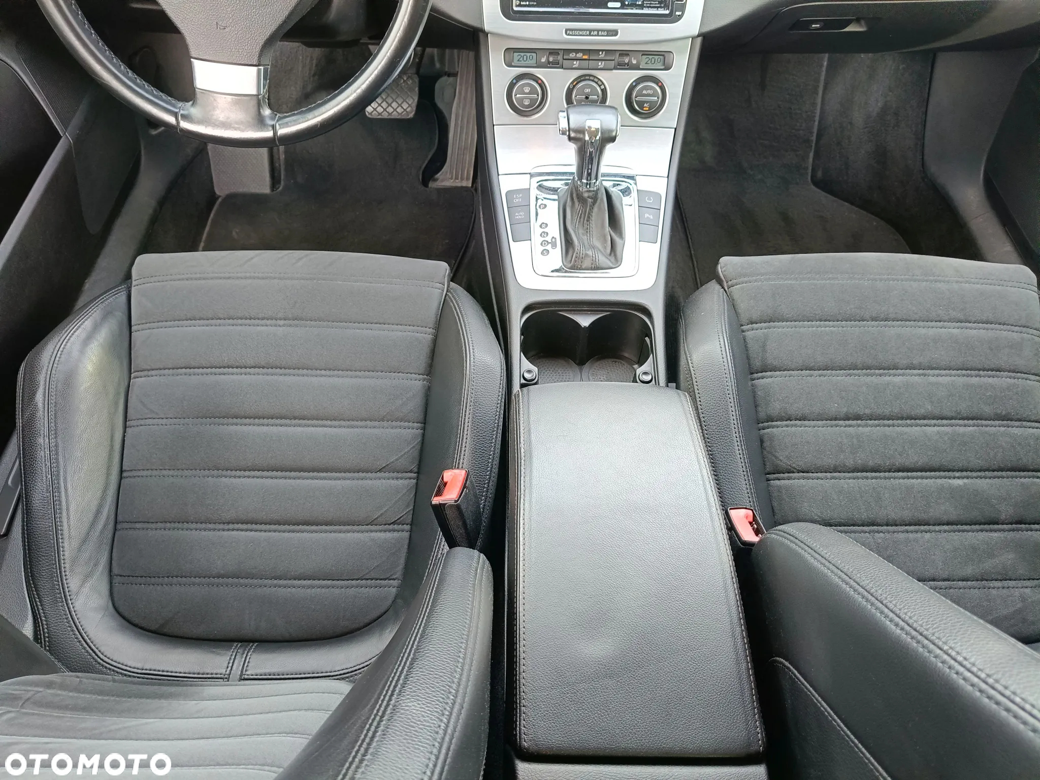 Volkswagen Passat Variant 3.2 V6 FSI 4Motion DSG Highline - 13