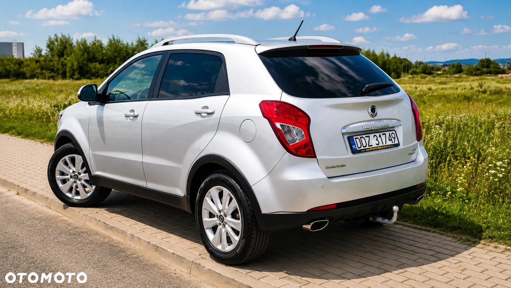 SsangYong/KGM Korando 2.0 E-XDi DPF 4WD Automatik Quartz - 2