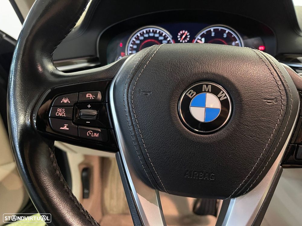 BMW 520 d Line Luxury Auto - 14