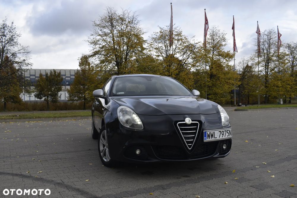 Alfa Romeo Giulietta 2.0 JTDM Distinctive - 12
